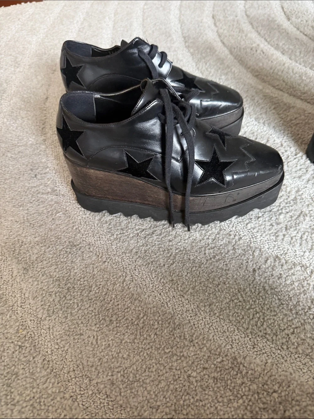 Stella McCartney Black Leather Platform Lace-Up Shoes with Star Appliqués